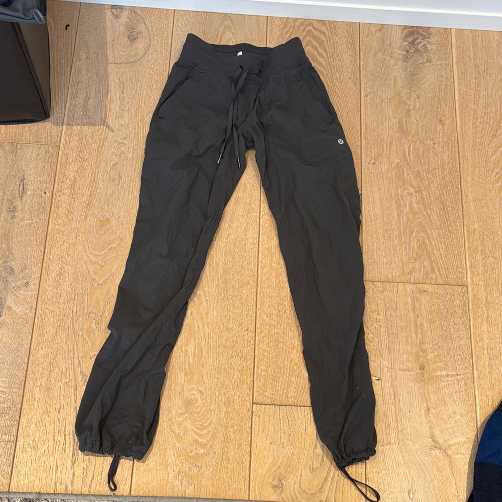 lululemon Dance Studio Ribbed Jogger – Gray Grey Size 2 – Lightweight Pant